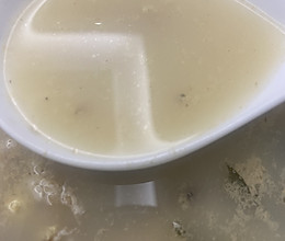 减脂下奶裙带菜鸡蛋豆腐汤的做法