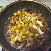 初冬味道：香菇板栗烧鸡的做法图解7