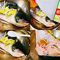 剁椒鱼头的做法图解1