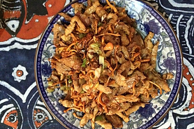 虫草花炒肉丝
