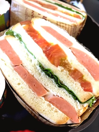 面包三明治（野餐必备餐包）的做法