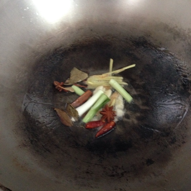 胡萝卜炖土豆牛肉的做法图解5
