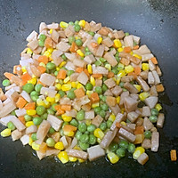 超级香的火腿蛋包饭～的做法图解3