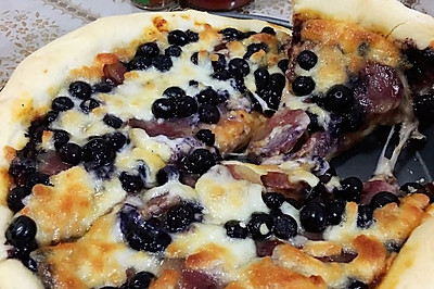 蓝莓香肠披萨