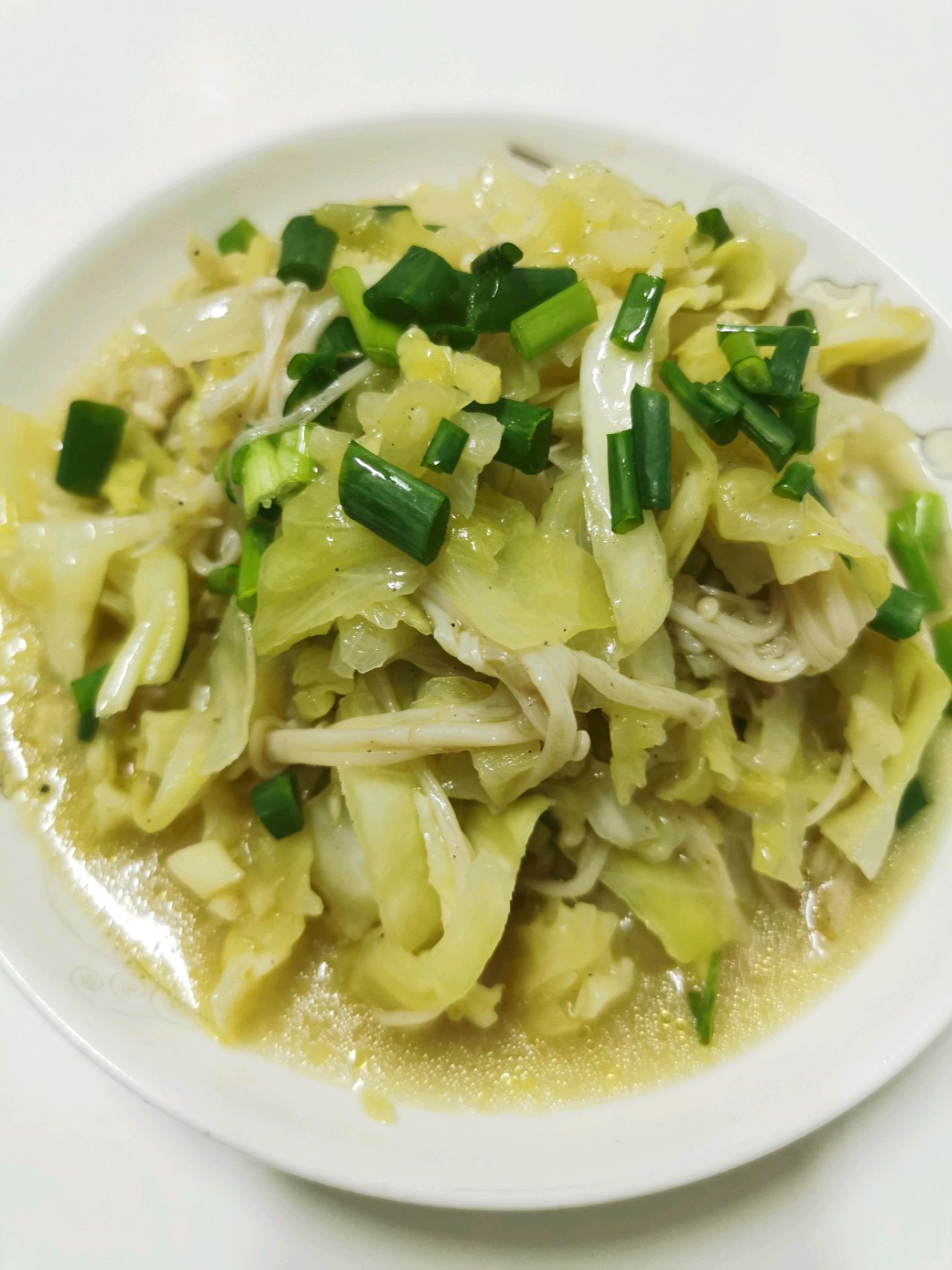 Roasted cabbage with garlic and butter