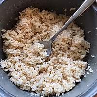 自制美味炒米的做法图解1