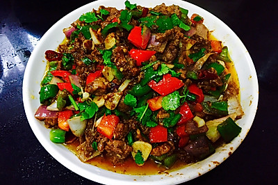 黑胡椒辣味孜然牛肉