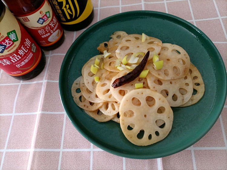 炝拌酸辣藕片的做法