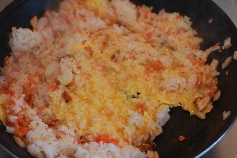 蛋炒饭之泡菜鸡肉蛋炒饭，一百种蛋炒饭等着你的做法图解5
