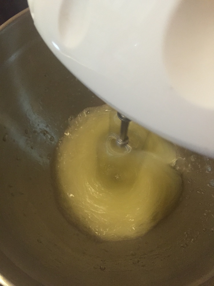 奶油蛋糕卷的做法图解5