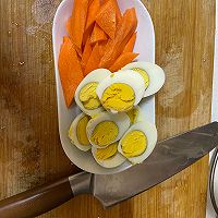 胡萝卜杏鲍菇炖鸡蛋的做法图解4