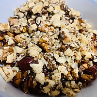 不用泡打粉也能做出暄软蓬松的红枣核桃糕的做法图解2