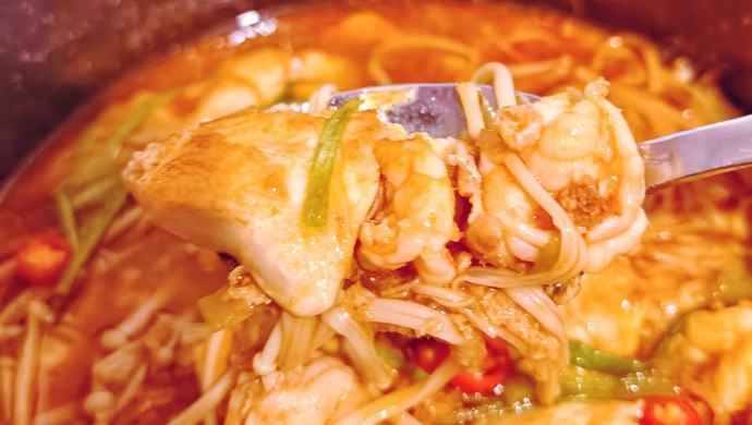 鲜虾豆腐煲