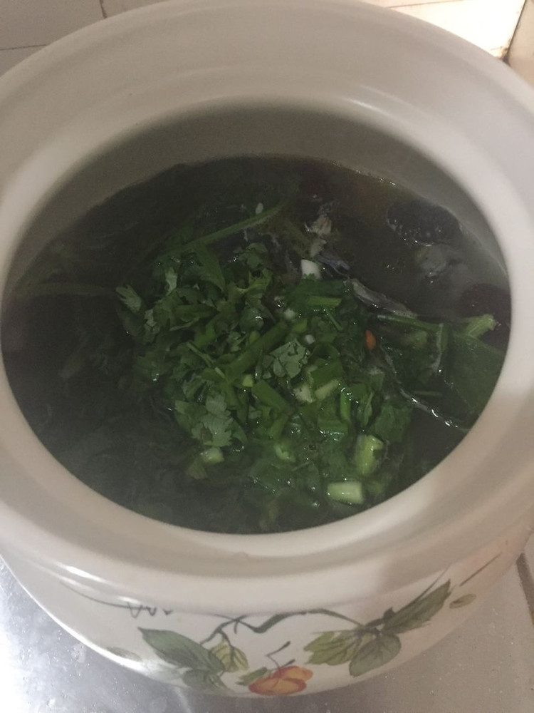 山药香菇乌鸡汤的做法