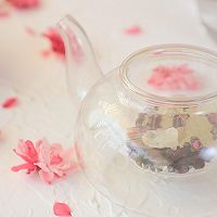 两款春季美颜茶—蔓越莓桃胶炖奶&桃花蔓越莓花果茶的做法图解8