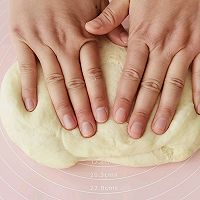 #奇妙烘焙屋#松软好吃✅营养补钙的黑芝麻奶酥面包的做法图解9