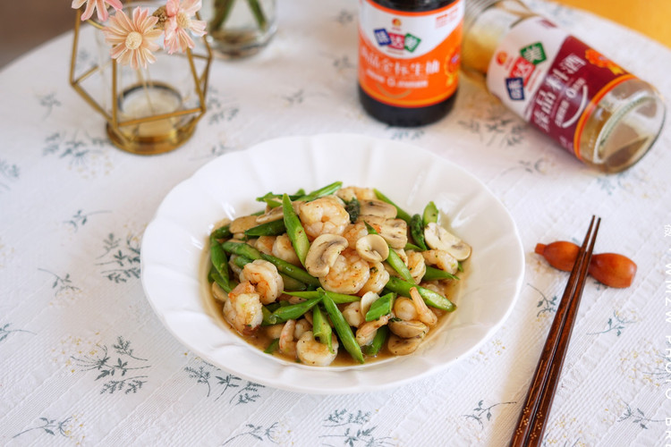 低脂健康的美味～芦笋磨菇炒虾仁的做法