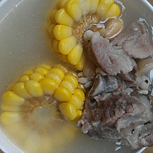 龙骨玉米汤