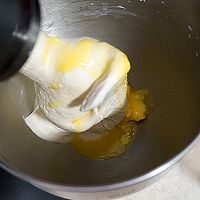奶黄小餐包------一次发酵即可超级好吃【附奶黄馅儿做法】的做法图解8