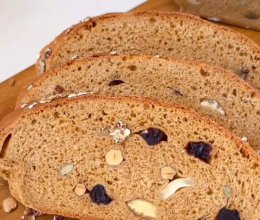 #2022双旦烘焙季-奇趣赛#低脂低卡零负担的全麦坚果面包的做法