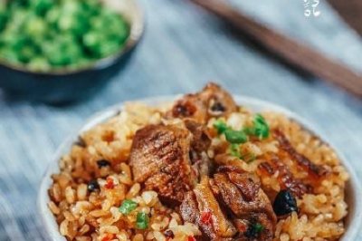 电饭煲排骨焖饭