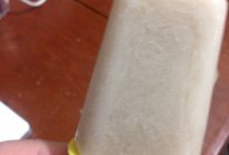 香蕉酸奶棒冰的做法