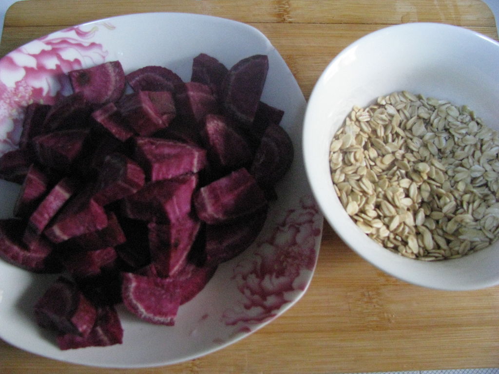 紫薯燕麦粥,紫薯燕麦粥的家常做法 - 美食杰紫薯燕麦粥做法大全