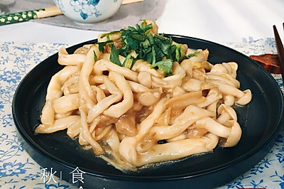 海鲜菇炒肉丝