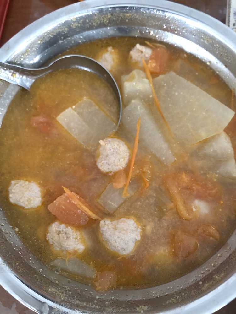 西红柿冬瓜肉丸汤的做法