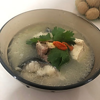 黑鳗鱼排骨汤的做法图解4