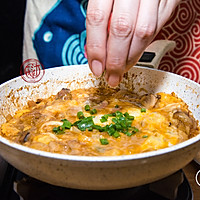 秘制亲子丼，一碗融合鸡肉和鸡蛋的美味盖饭的做法图解8