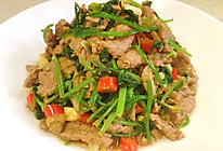 香菜炒牛肉的做法