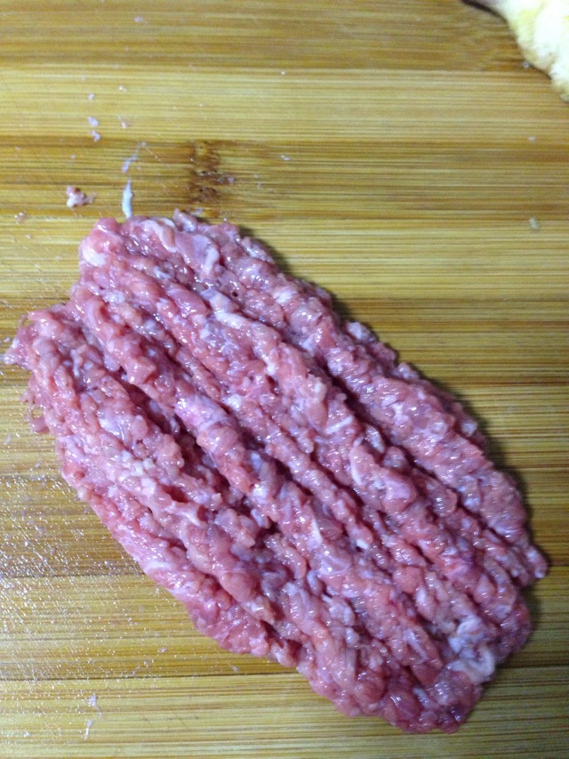 牛肉饼的做法图解2