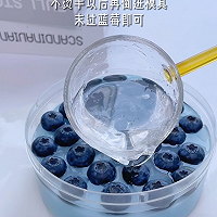 蓝莓椰奶冻 | 仿慕斯蛋糕 | 梦幻清爽甜品的做法图解6