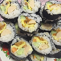 健康快速火腿鸡蛋寿司卷的做法图解2