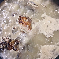 #感恩节为TA做顿饭#鲫鱼豆腐汤的做法图解3