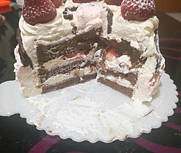 草莓巧克力蛋糕的做法