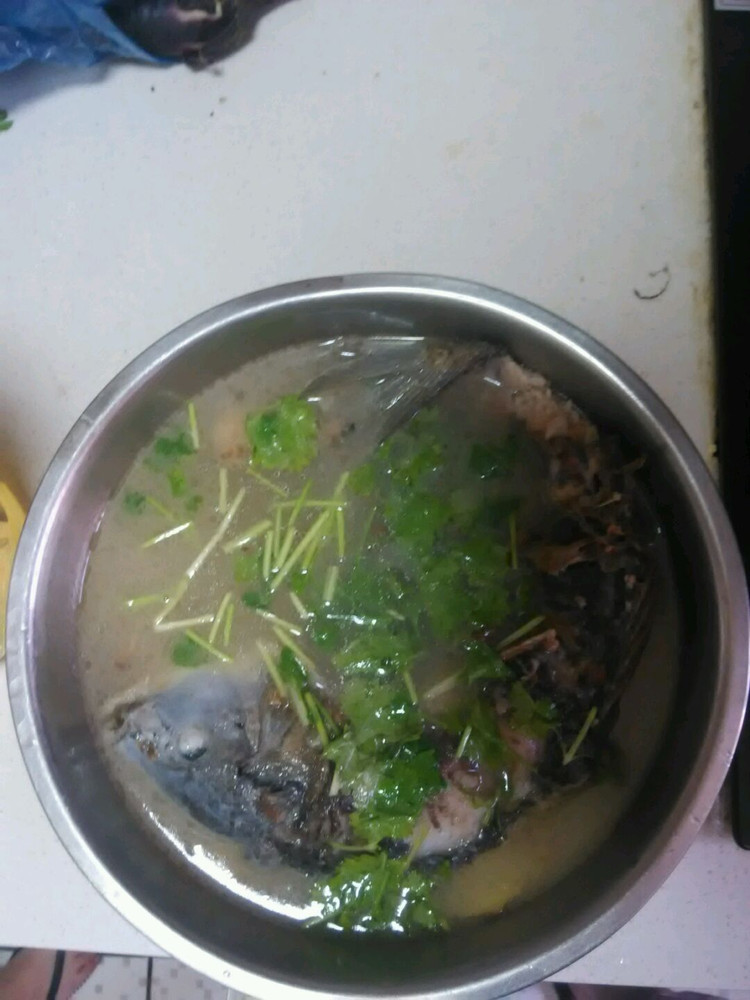 清炖鲤鱼汤的做法