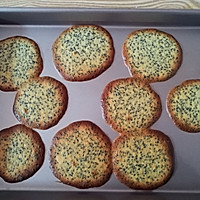 黑芝麻薄饼的做法图解8