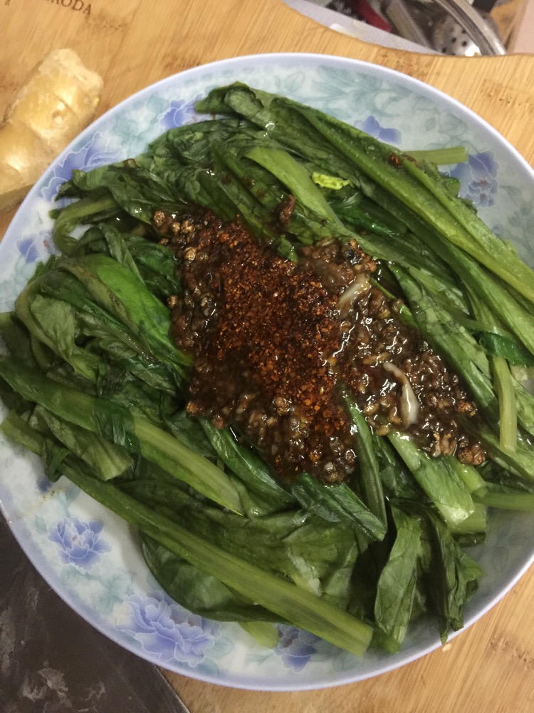 白灼油麦菜的做法