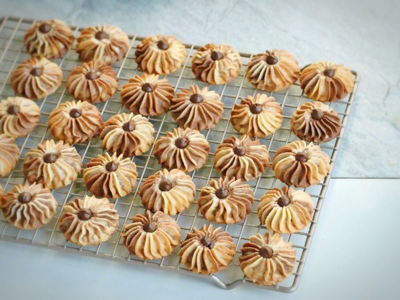 Marble pattern cookie two color cookie