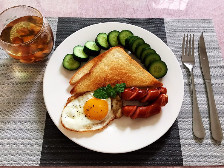 简单的西式早餐（家庭版）的做法