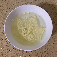 手洗凉皮带面筋版的做法图解16
