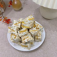 芒果雪花酥-酥脆香甜，超好吃！