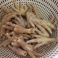 卤鸡爪的做法图解1