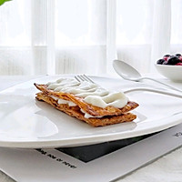 懒人早餐㊙️‼️手抓饼版酸奶拿破仑的做法图解6
