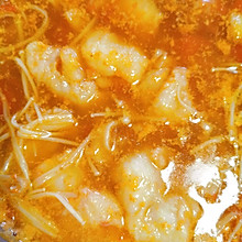 番茄龙利鱼金针菇汤