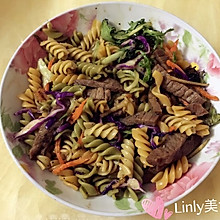 【Linly美食屋】黑椒牛柳螺丝面