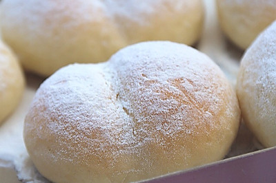 屁股面包----PP面包海蒂白面包