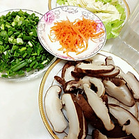 香菇素菜面的做法图解1